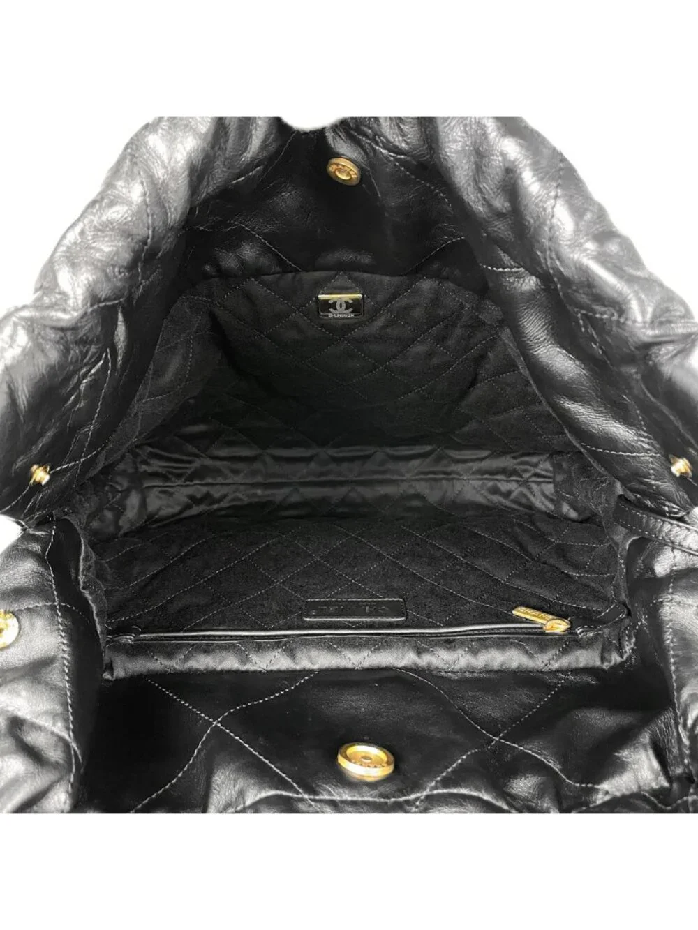 Chanel 22 Small Shoulder Bag Calfskin Black
